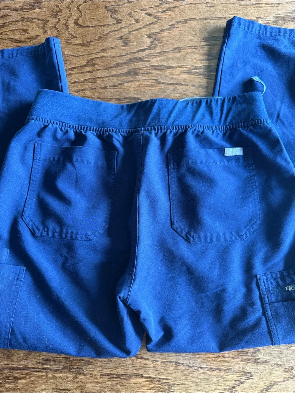 Figs Navy Drawstring Cargo Scrub pants - Picture 5 of 5
